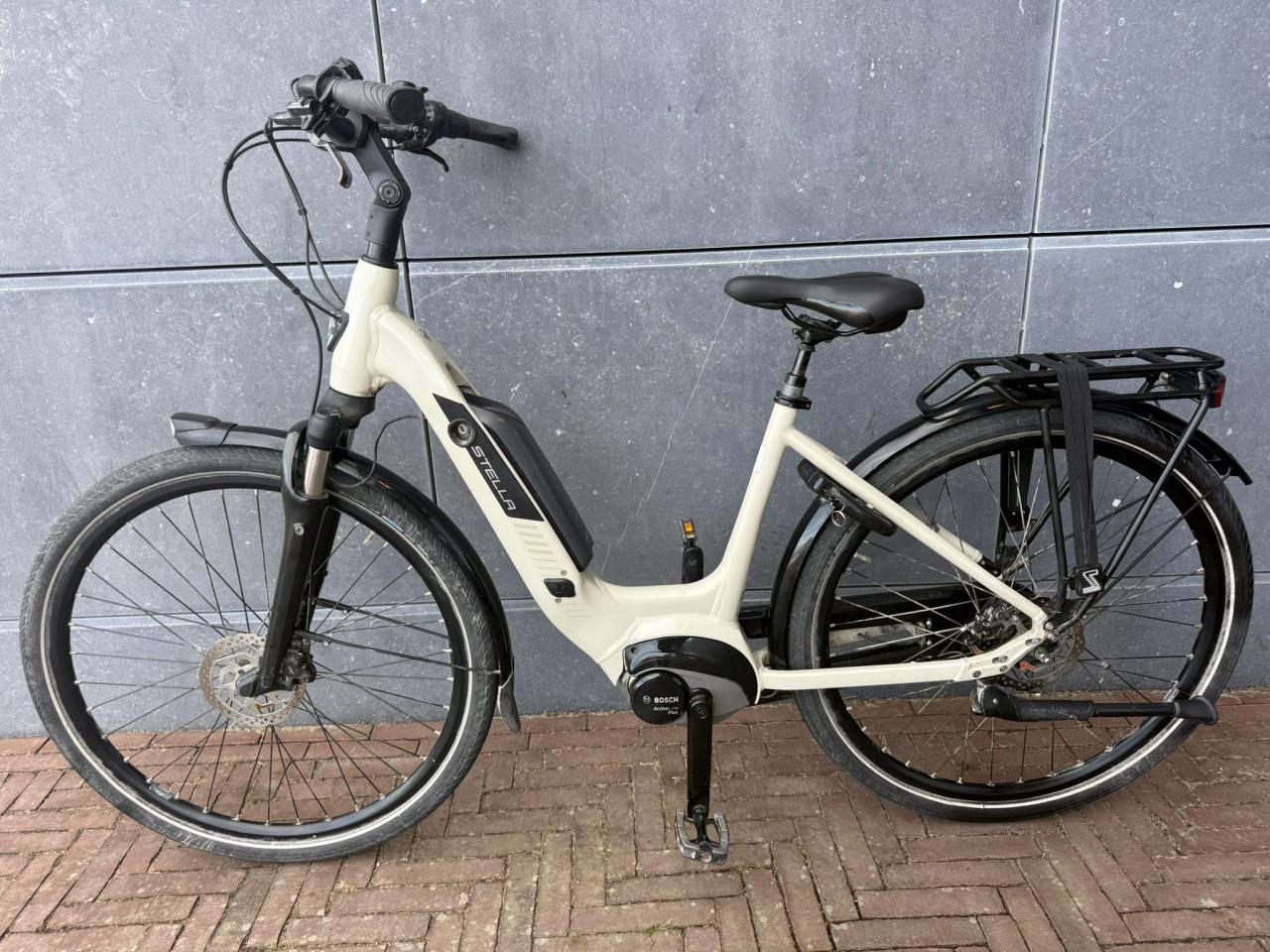 Stella Livorno Premium Bosch elektrische fiets 400Wh ZGAN