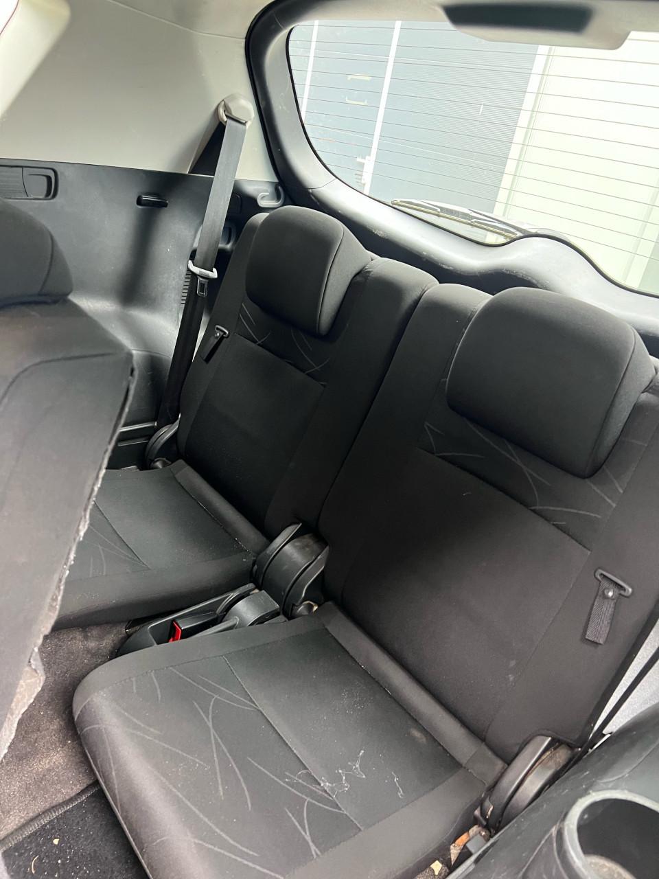 Toyota Verso 1.6 VVT-i Comfort 7 zitter