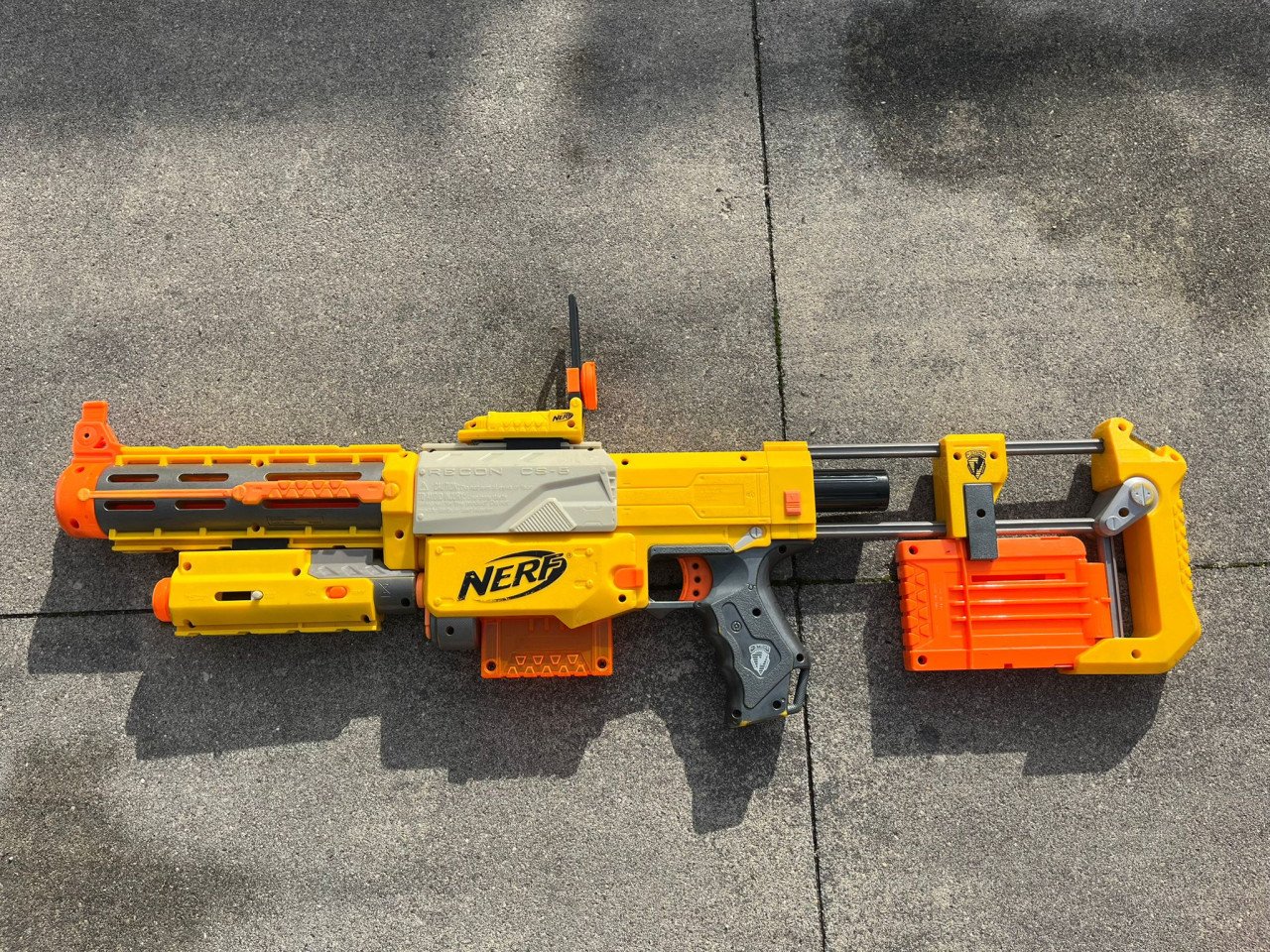 Diverse Nerf pistolen/geweren en pijltjes