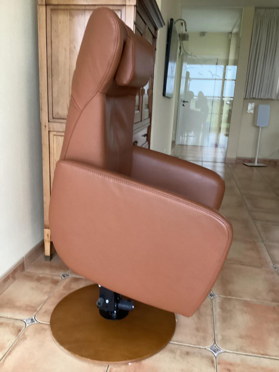 Prominent sta-op stoel/relax(draadloos)accu((showroomstaat)