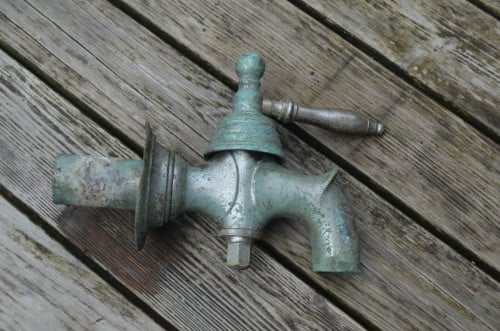 Grote en zware industriële kraan
