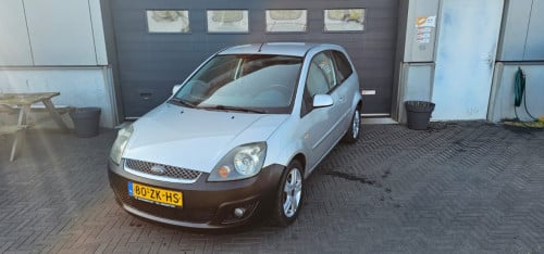 TE KOOP FORD FIESTA 1.3 8V FUTURA MET AIRCO