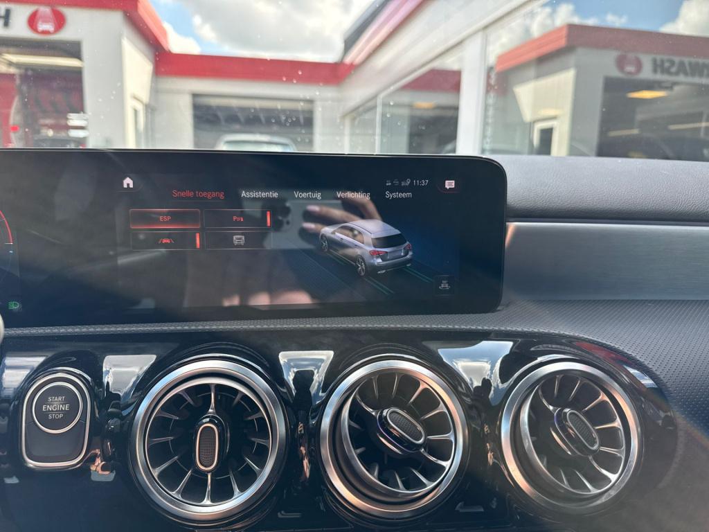 Mercedes-Benz A-Klasse 250 e business solution amg limited