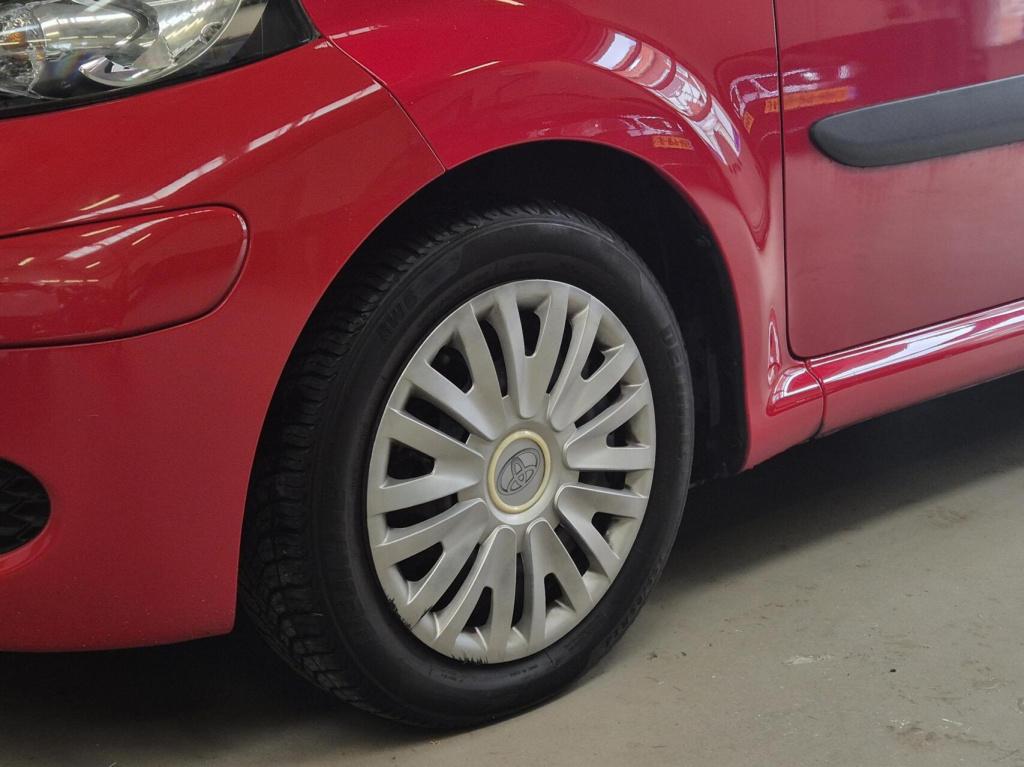 Toyota Aygo 1.0 / 5-deurs / airco / origineel nl