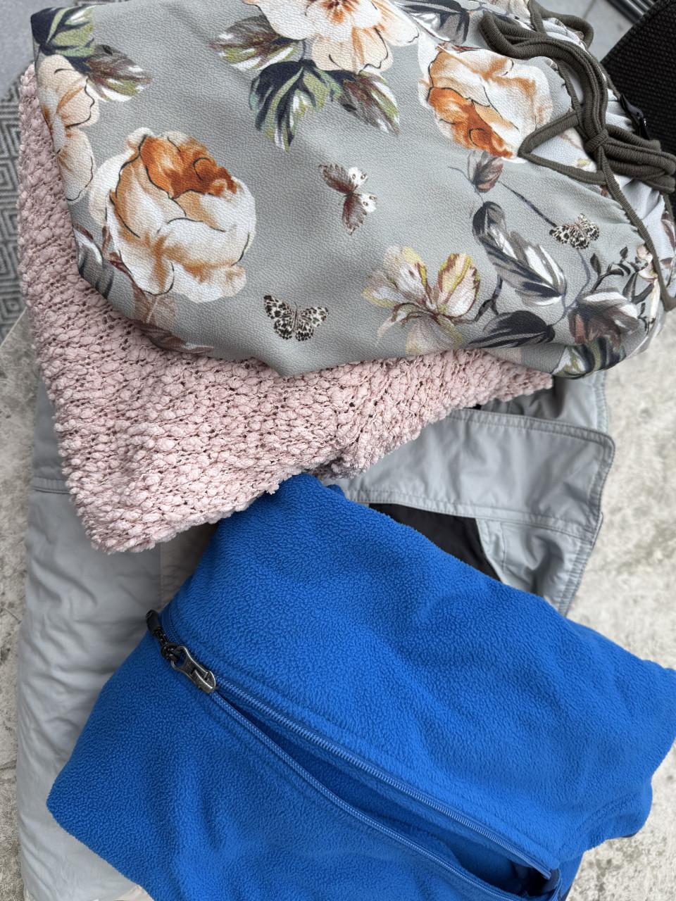 NIEUW/ zgan Leuke set 14 euro XL XXL 42/44/46. Jack/ Vesten en blouse/top.