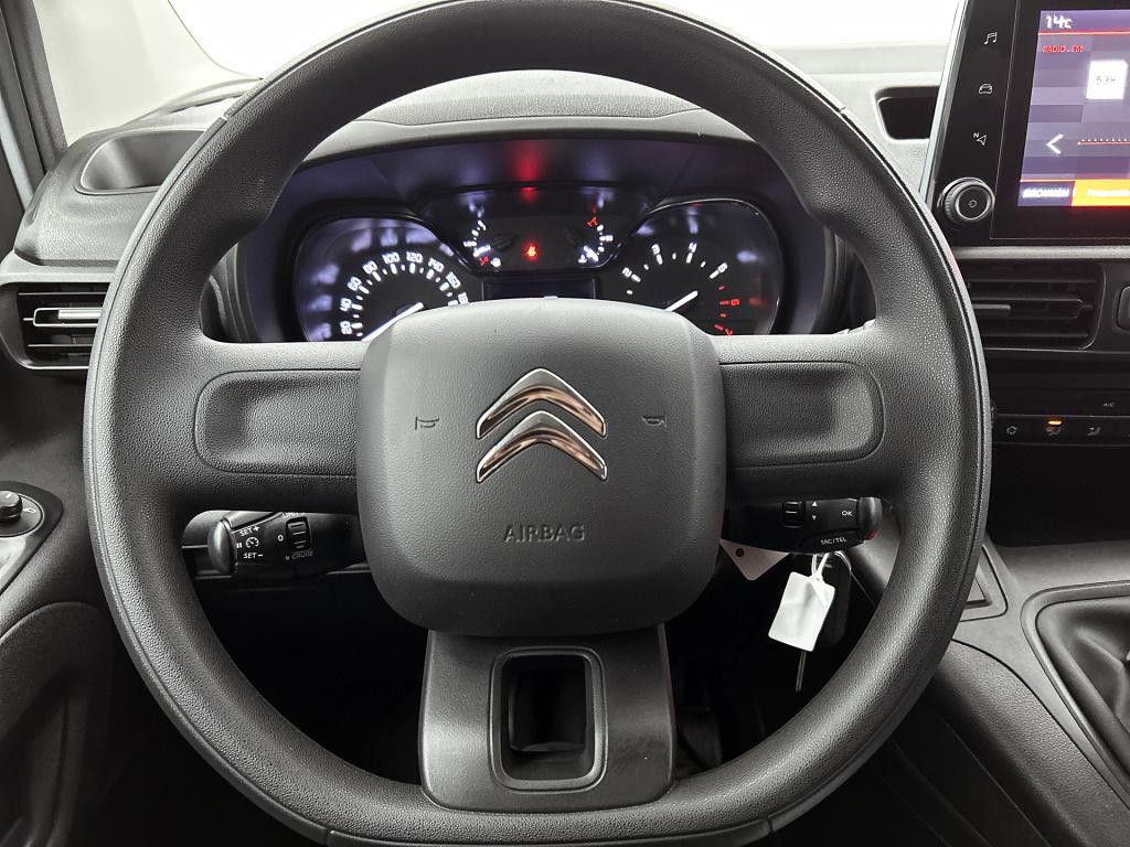 Citroen Berlingo bluehdi 100 pk club | rijklaar | trekhaak | 3 zitplaatsen 