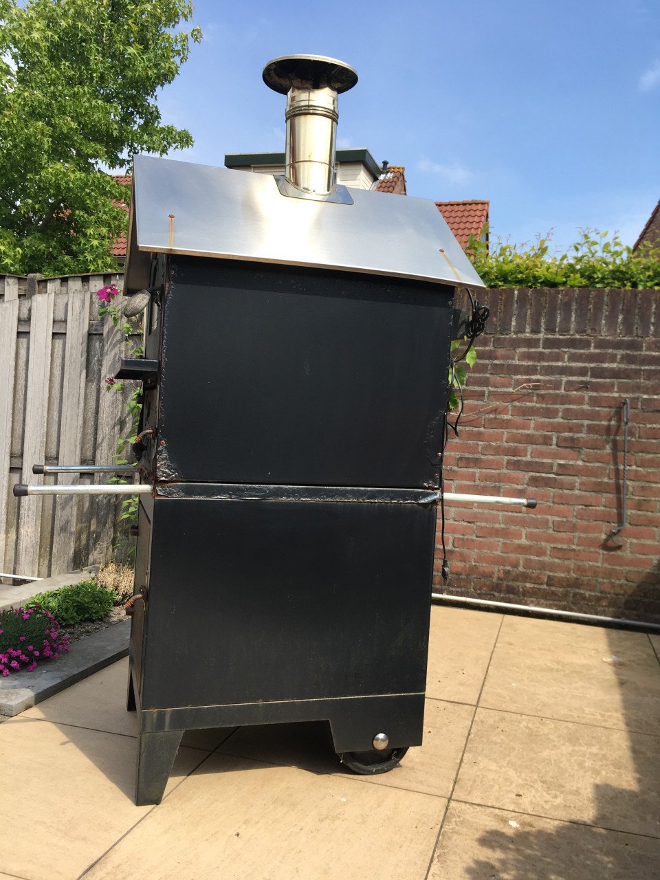 Italiaanse houtoven