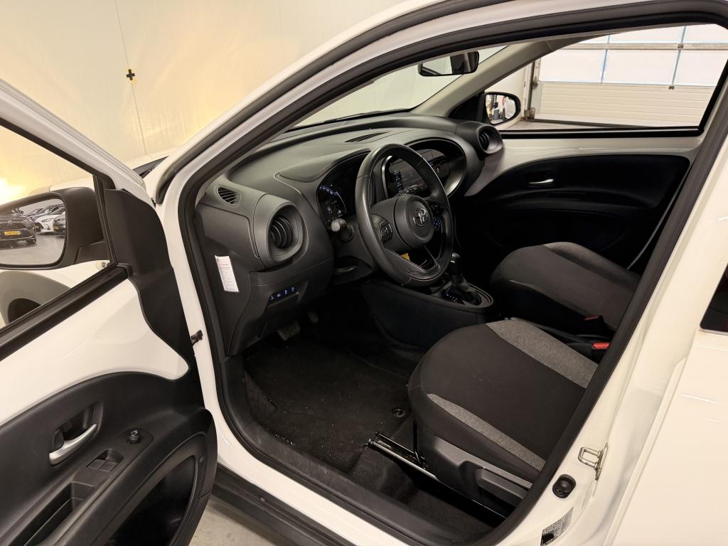 Toyota Aygo x 1.0 vvt-i s-cvt play