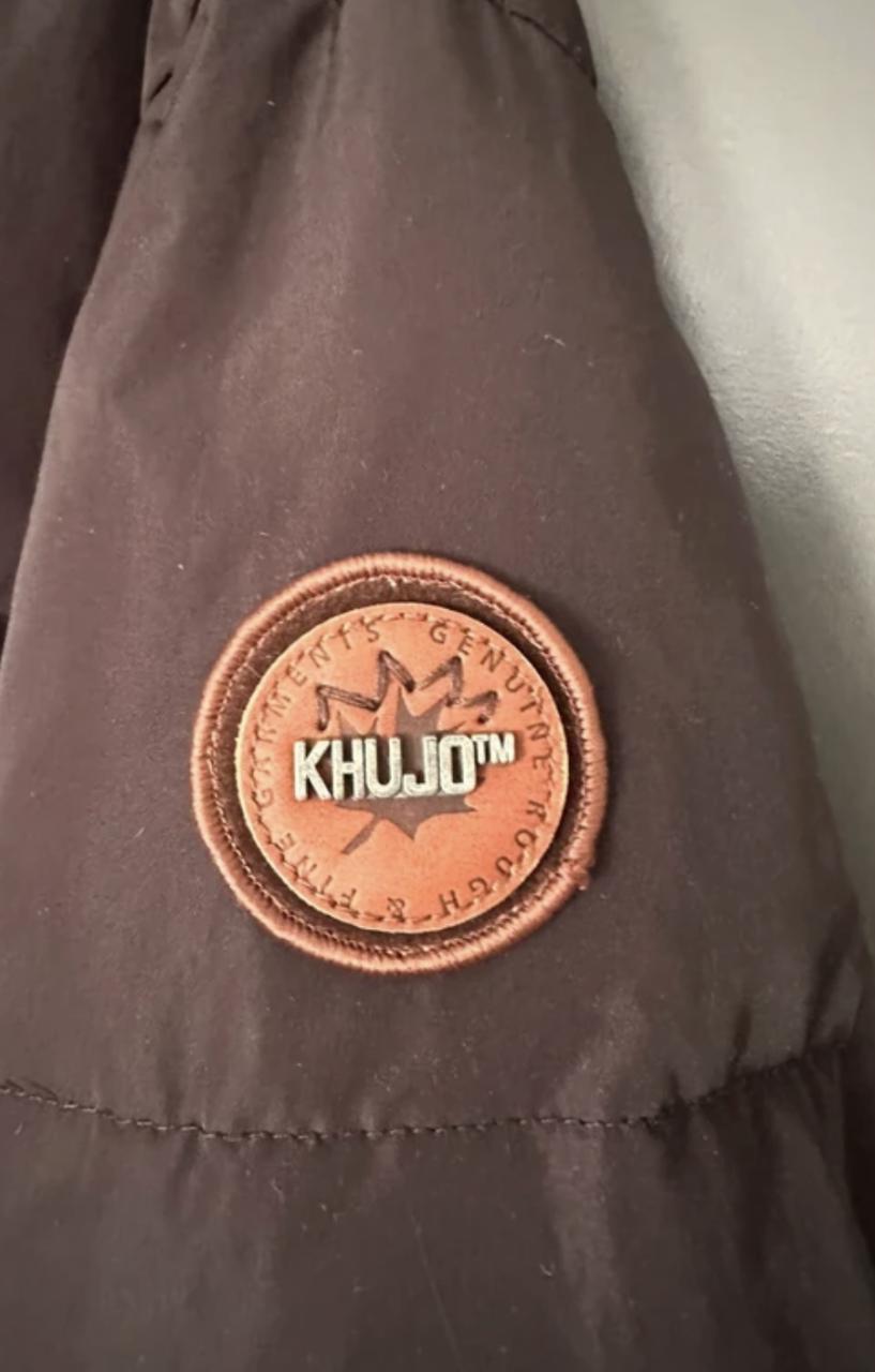 Khujo zwarte jas maat L