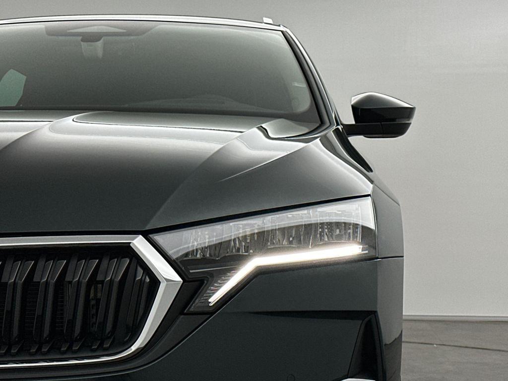 Skoda Octavia combi business edition plus 1.5 tsi m-hev 110 kw / 150 p