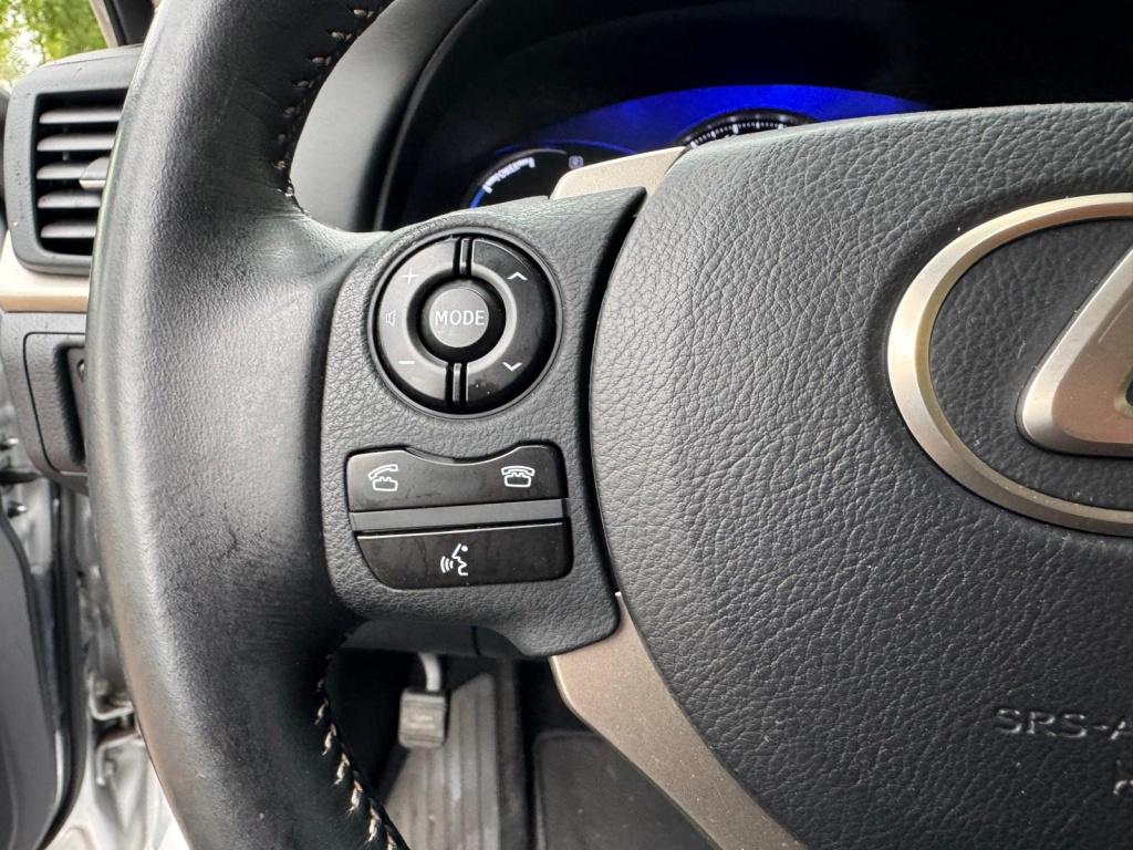 Lexus Ct 200h business line