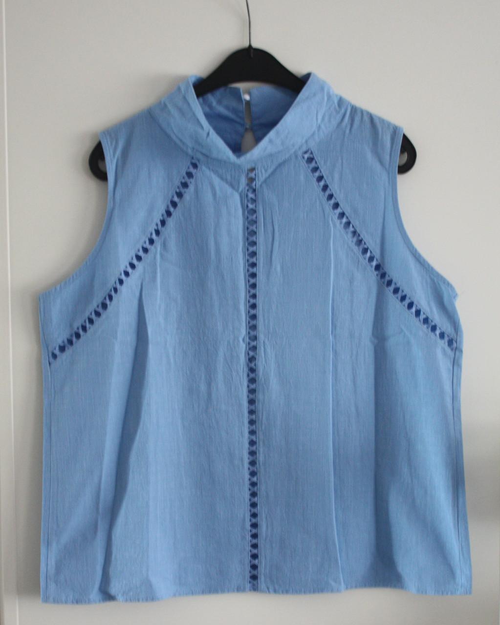 Llichtblauwe top  top maat 2 xl