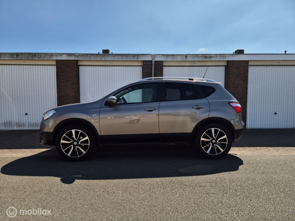Nissan Qashqai 2.0 tekna / origineel nederlands / automaat / achteruitrijca