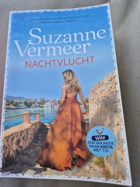 Boek  Nachtvlucht. !