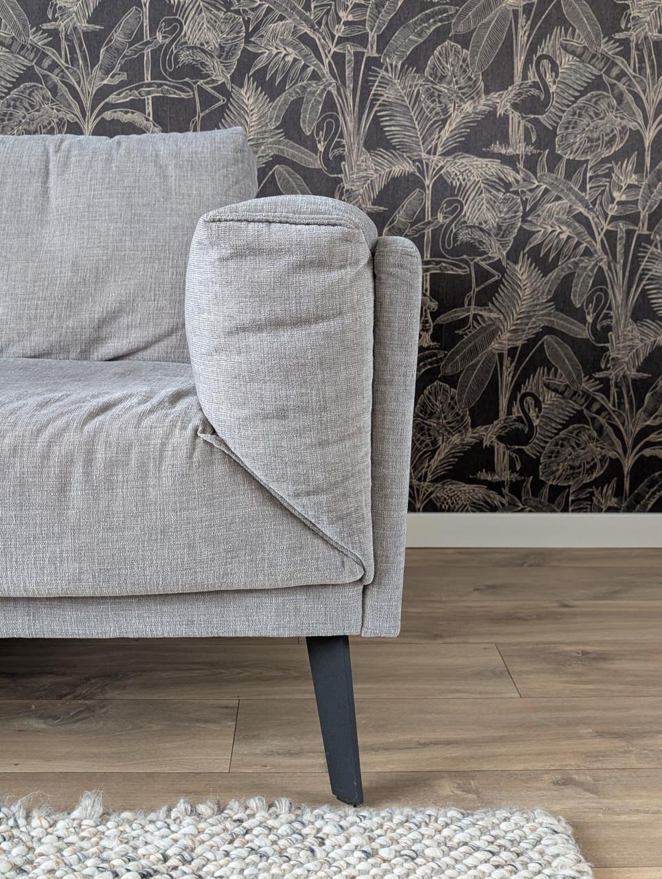 Bankstel Musterring 2, 5 zits