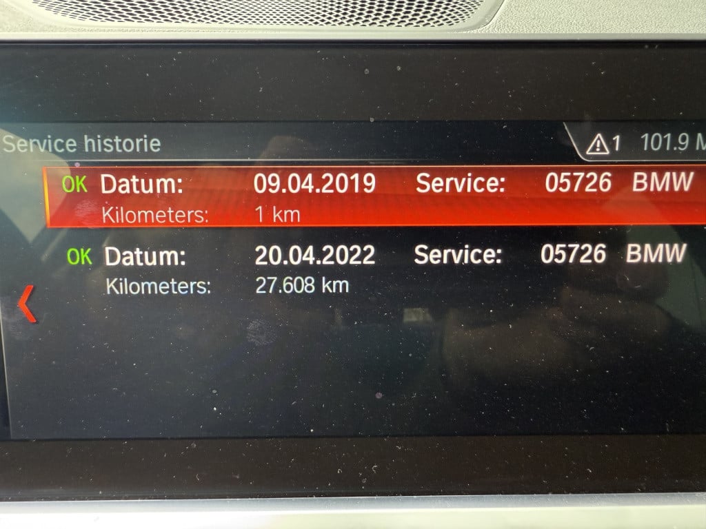 BMW 3-serie 320i automaat high executive sedan