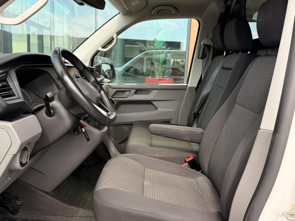 Volkswagen Transporter 2.0 tdi l2h1 28 comfortline t6 | 150pk | 6bak | navi