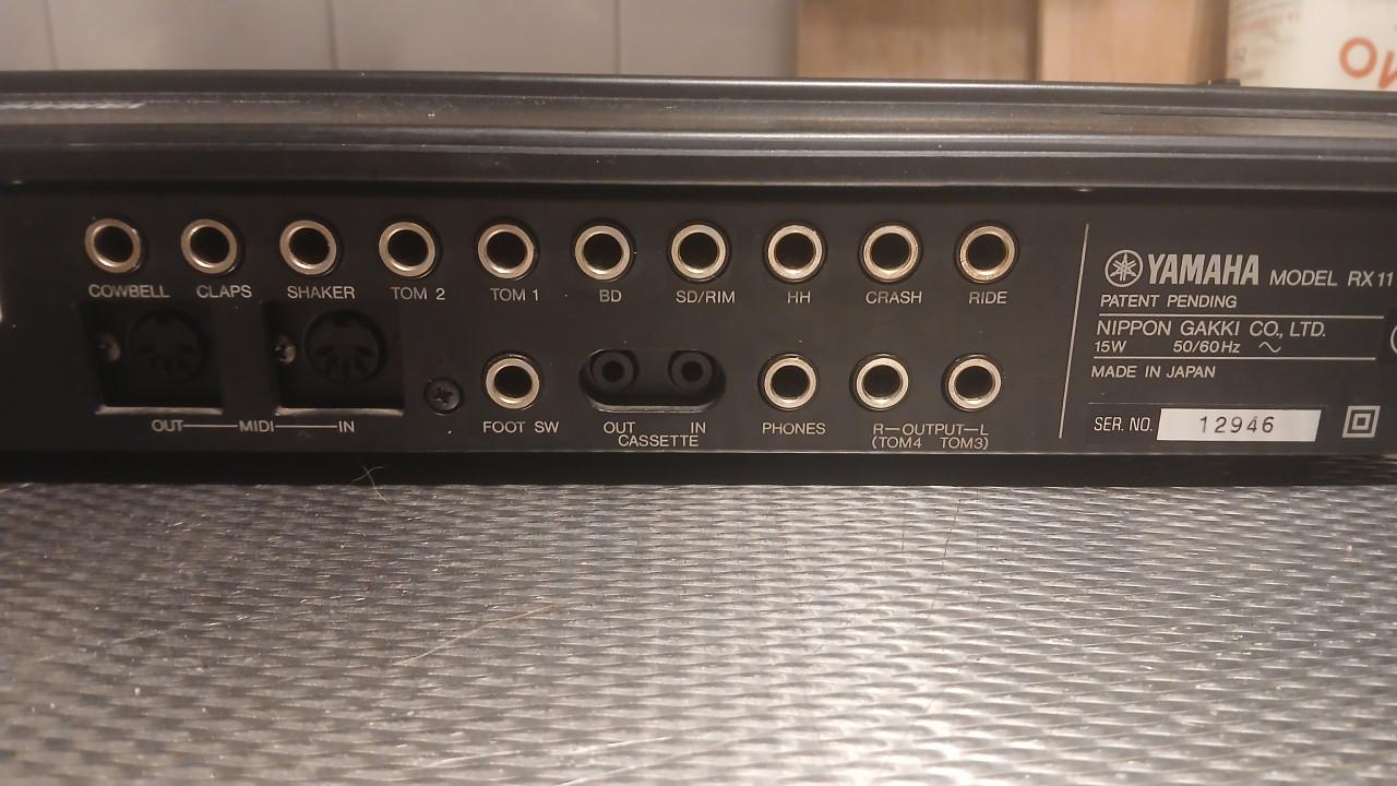 Yamaha rx11 drumcomputer