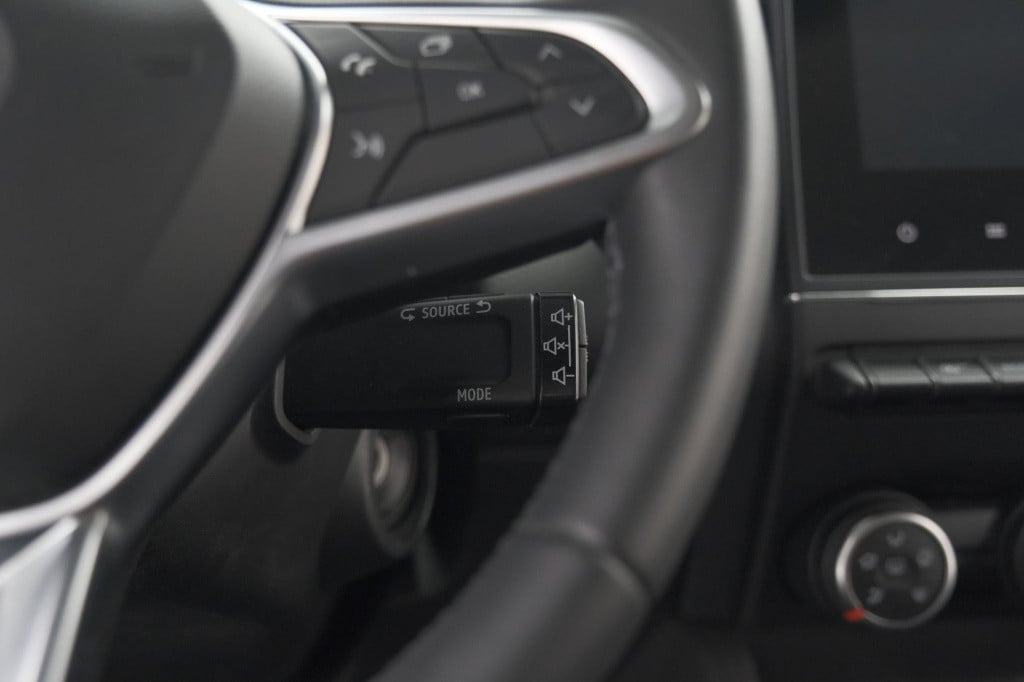 Renault Clio tce 90 equilibre | parkeersensoren | apple carplay | navigatie