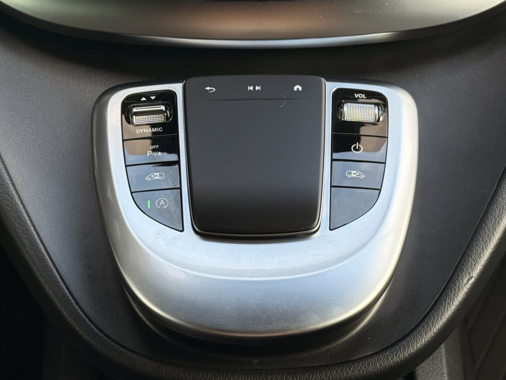 Mercedes-Benz V-Klasse 300d lang dc | amg | burmester | 360 camera | leder 