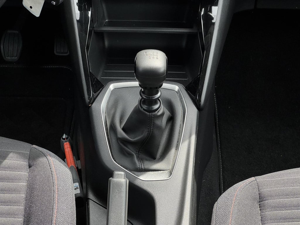 Peugeot 208 1.2 puretech active pack connect | led koplampen | navigatie | 