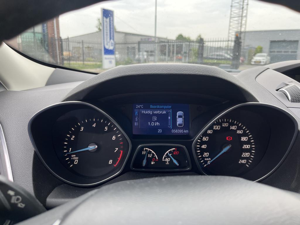 Ford Kuga 1.6 titanium 1 eig 58 dkm 2000 kg trekgewicht