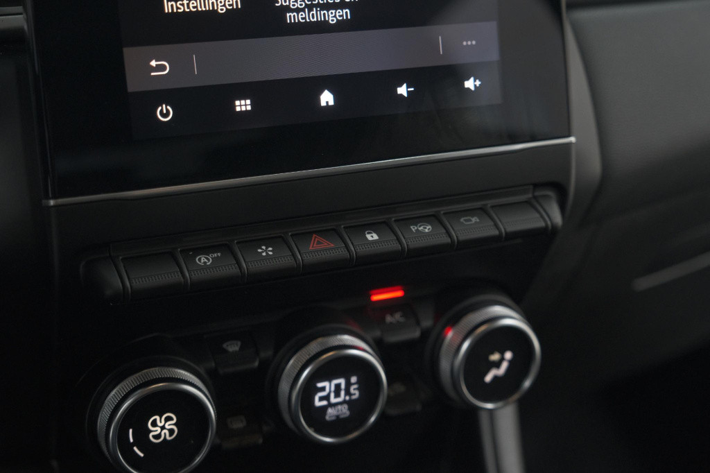 Renault Captur tce 90 techno | 360 camera | navigatie | 9.3 inch groot sche
