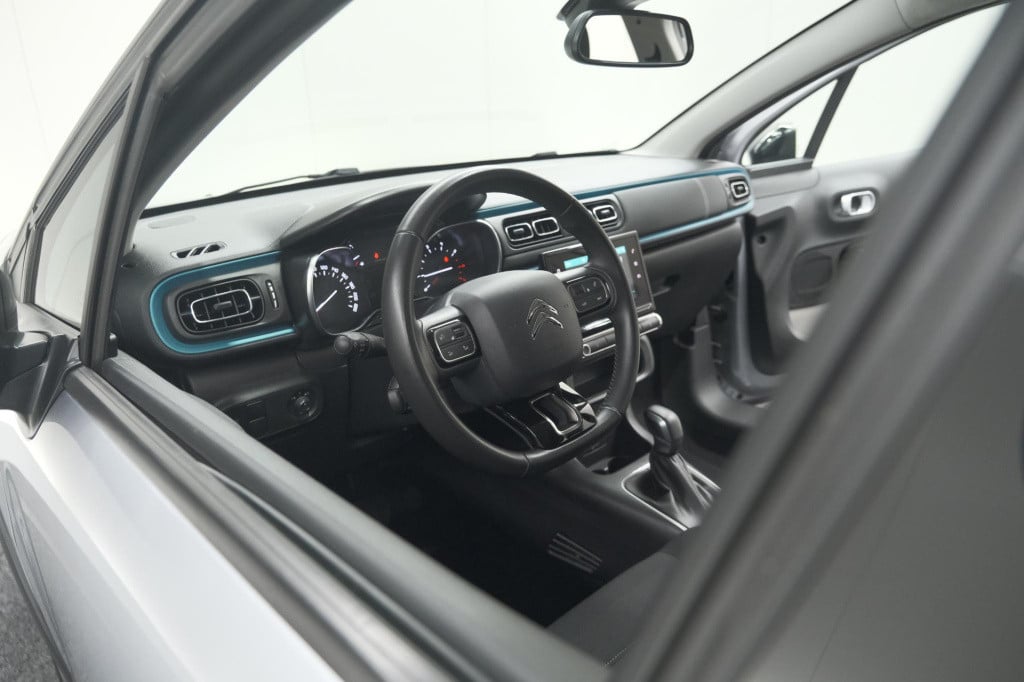 Citroen C3 puretech 110 eat6 shine | camera | navigatie | parkeersensoren |
