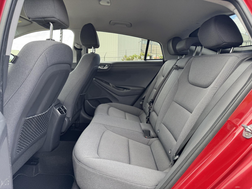 Hyundai Ioniq comfort ev 38 kwh | navigatie | camera | adapt. cruise contro