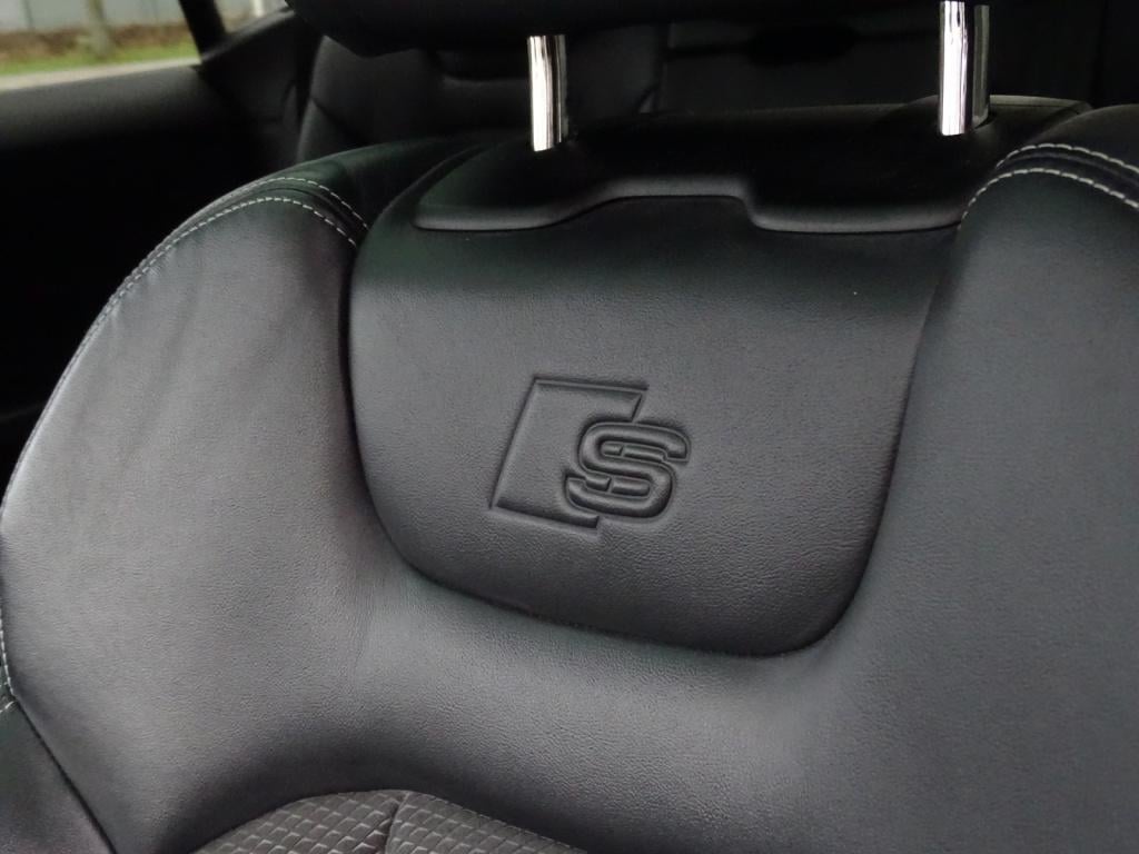 Audi Q8 55 tfsi e quattro pro line s | pano | matrix led | b&o 3d | 22"