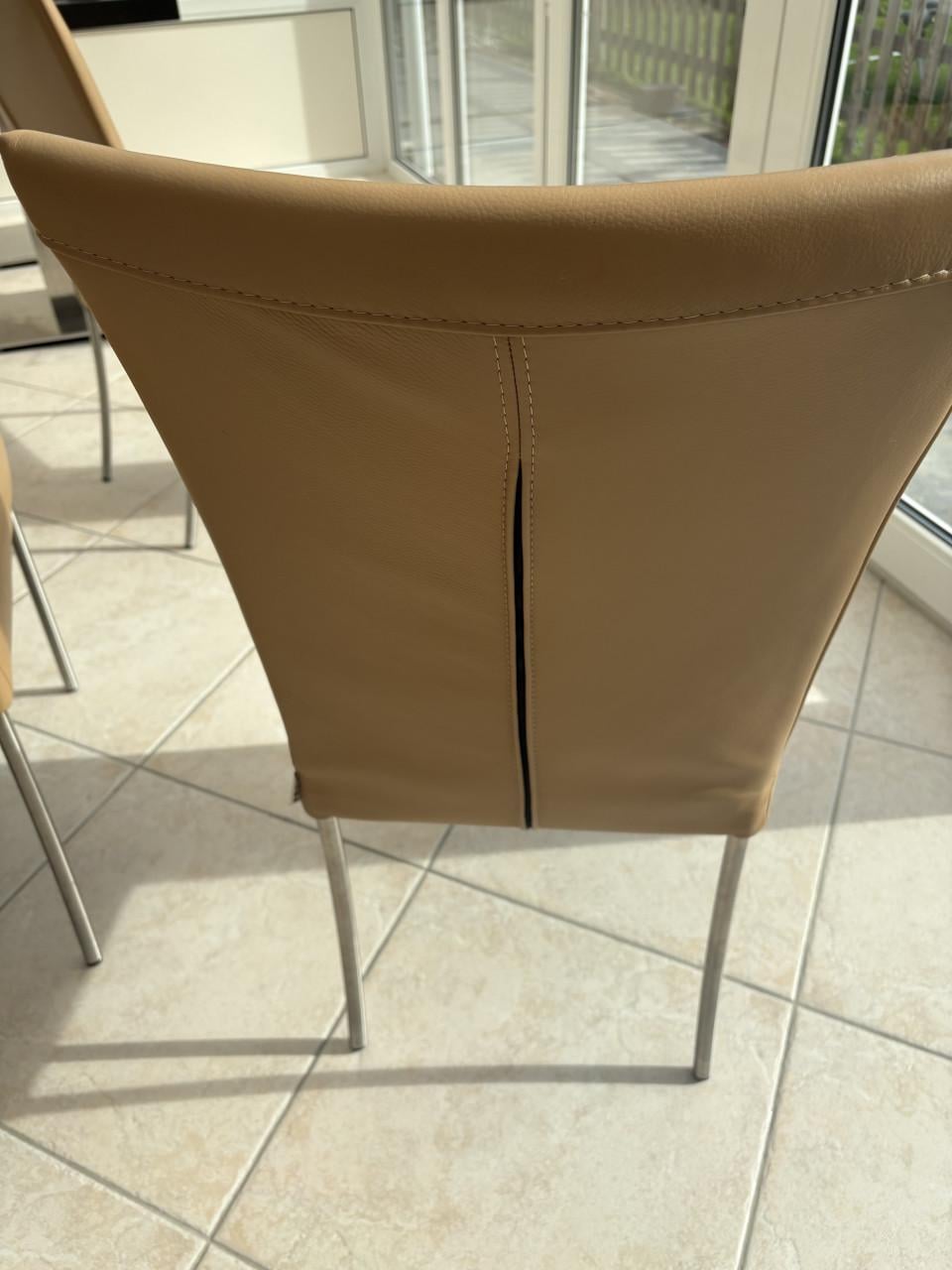 Eetkamerstoelen merk Bert Plantagie