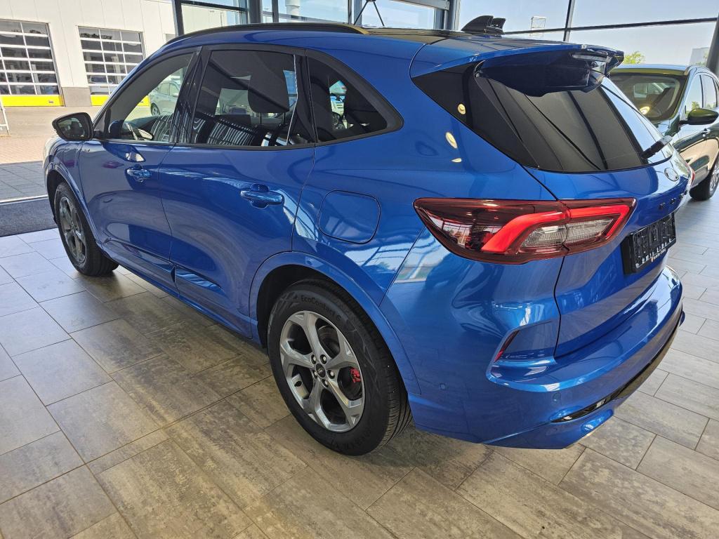 Ford Kuga st-line x 2.5 phev 243pk