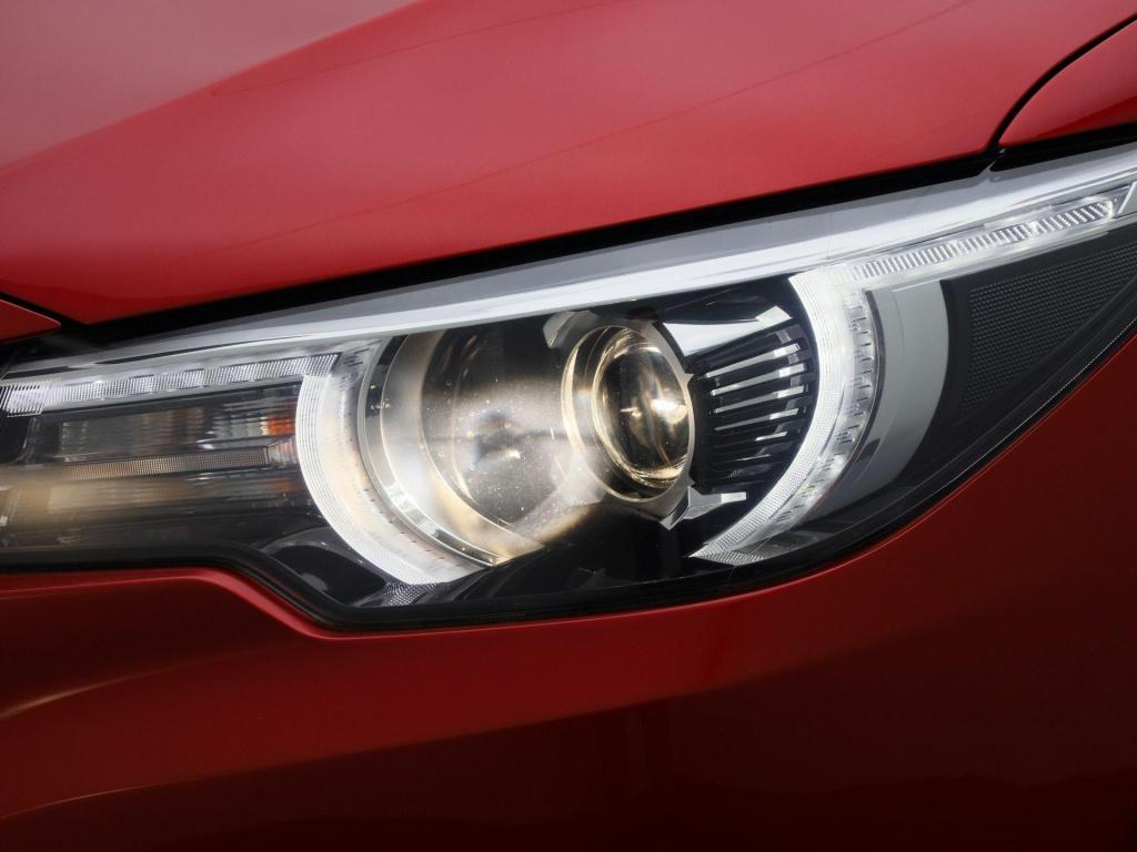 MG Zs Ev luxury 45 kwh | panoramadak | leder | apple carplay | camera | sto