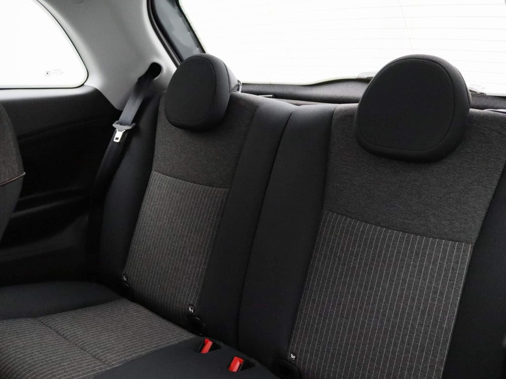 Fiat 500 icon 42 kwh | navigatie | ecc | parkeersensoren | lichtmetalen vel