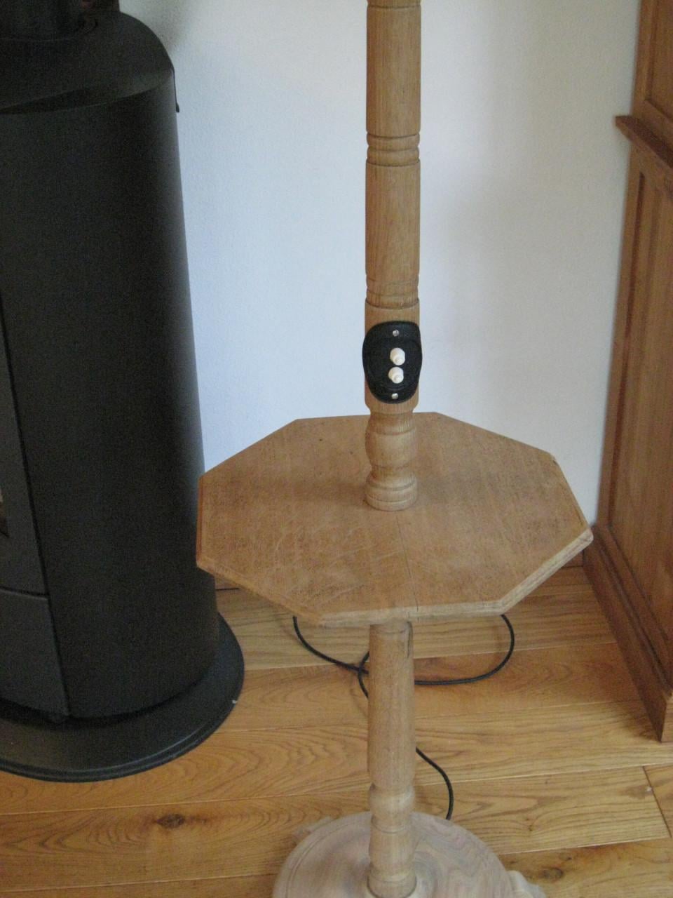 """""MOOIE ANTIEKE STAANDELAMP MET LEESTAFEL""""