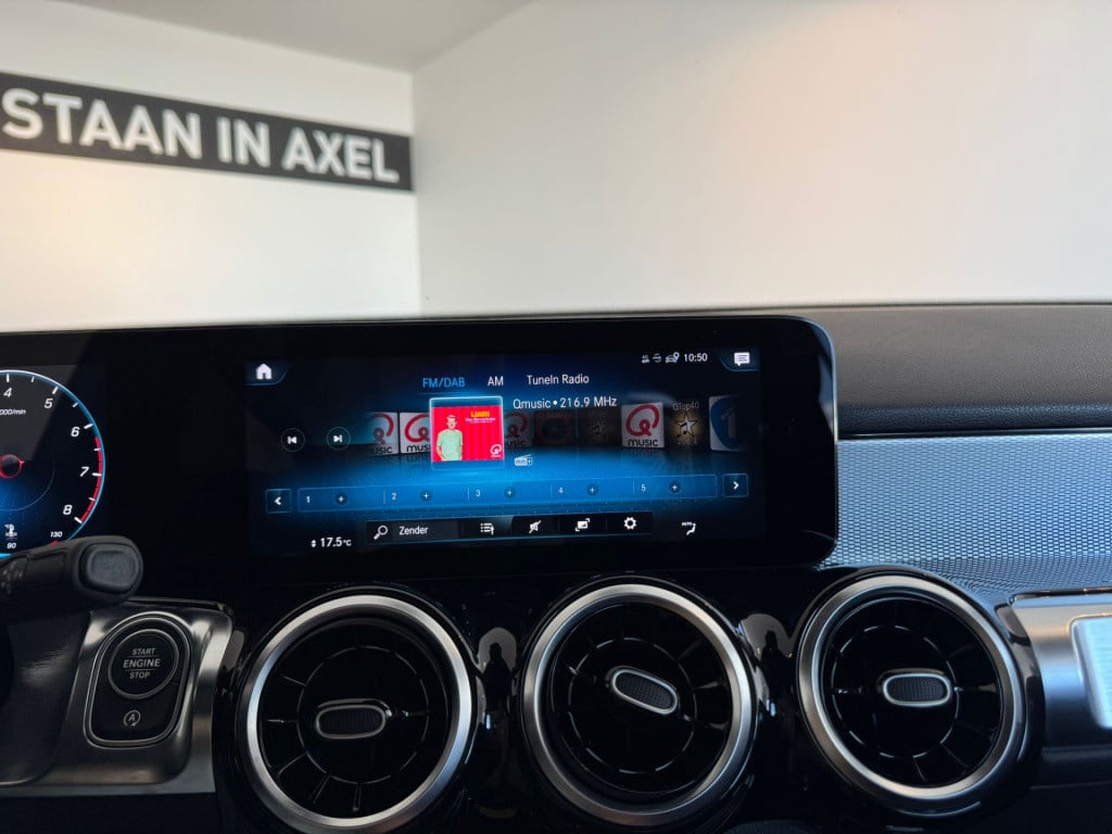 Mercedes-Benz Glb 200 business solution