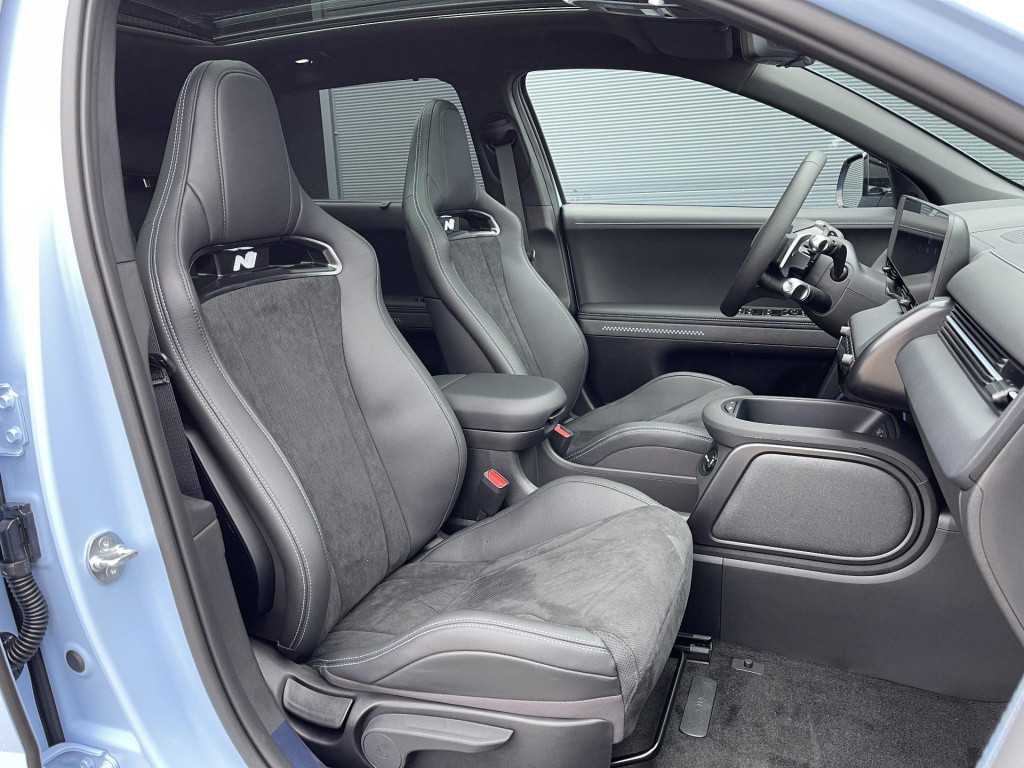 Hyundai Ioniq 5 n awd 84 kwh panoramadak + matte lakkleur