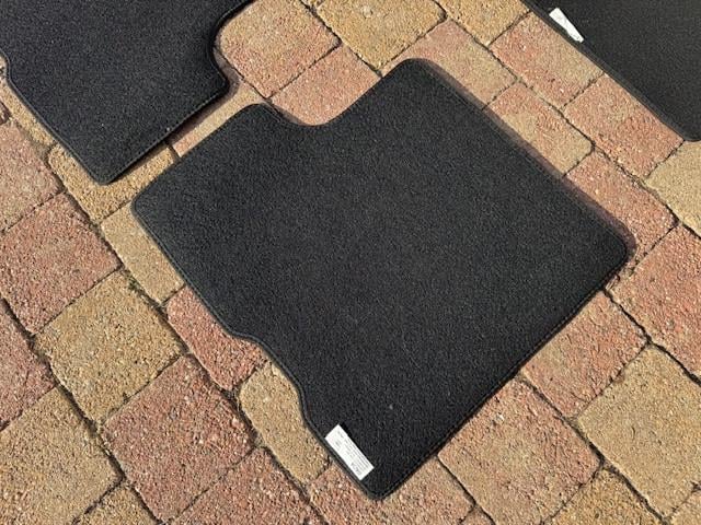 DUSTER II vloermattenset, orig. DACIA, zwart