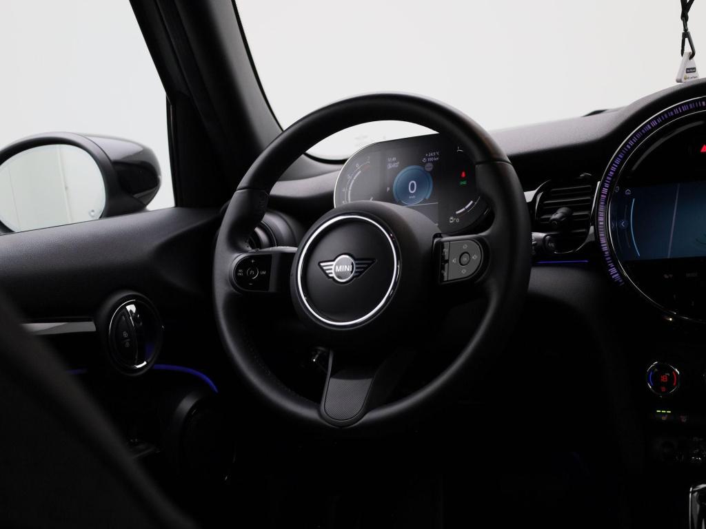 Mini 5-deurs 1.5 cooper business edition | automaat | navigatie | stoel ver