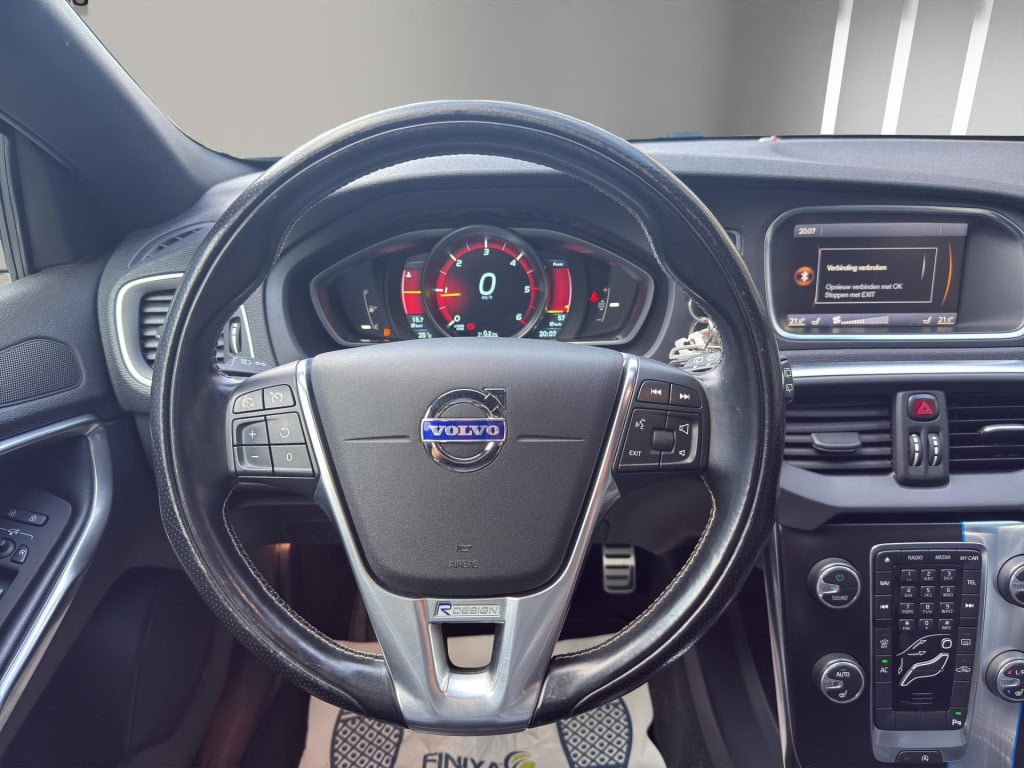 Volvo V40 1.6 d2 r-design leder led memory stoelverwarming