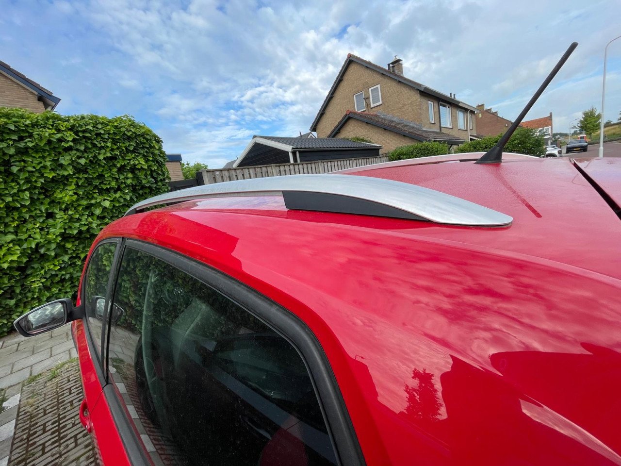 Volkswagen Up! 1.0 Cross Up! | Airco | Navi | 16 inch | boekjes | APK 2026