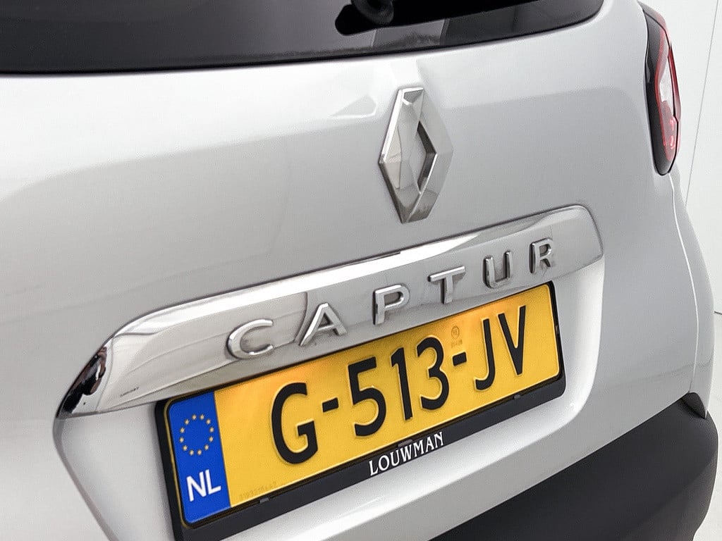 Renault Captur 1.3 tce intens / trekhaak / bose sound / camera / carplay-an