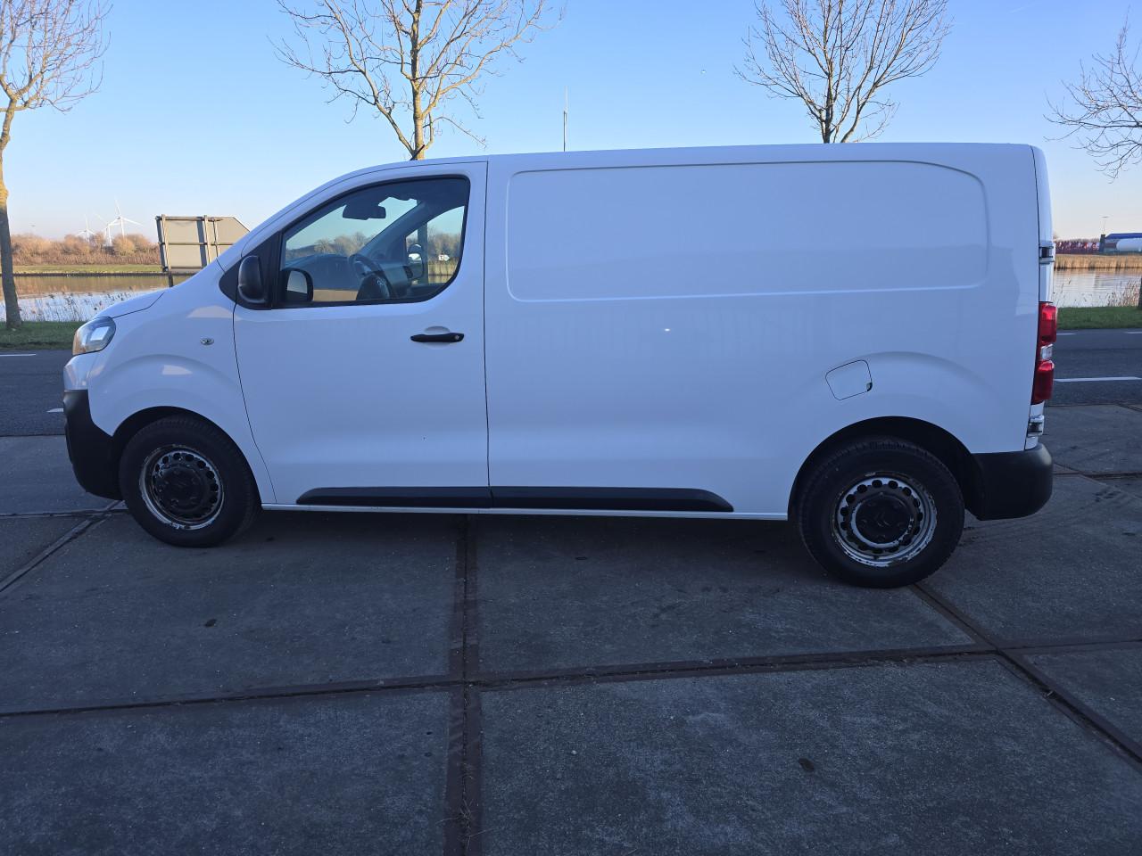 Citroen Jumpy 2.0 BlueHDI 120 Club M S&S