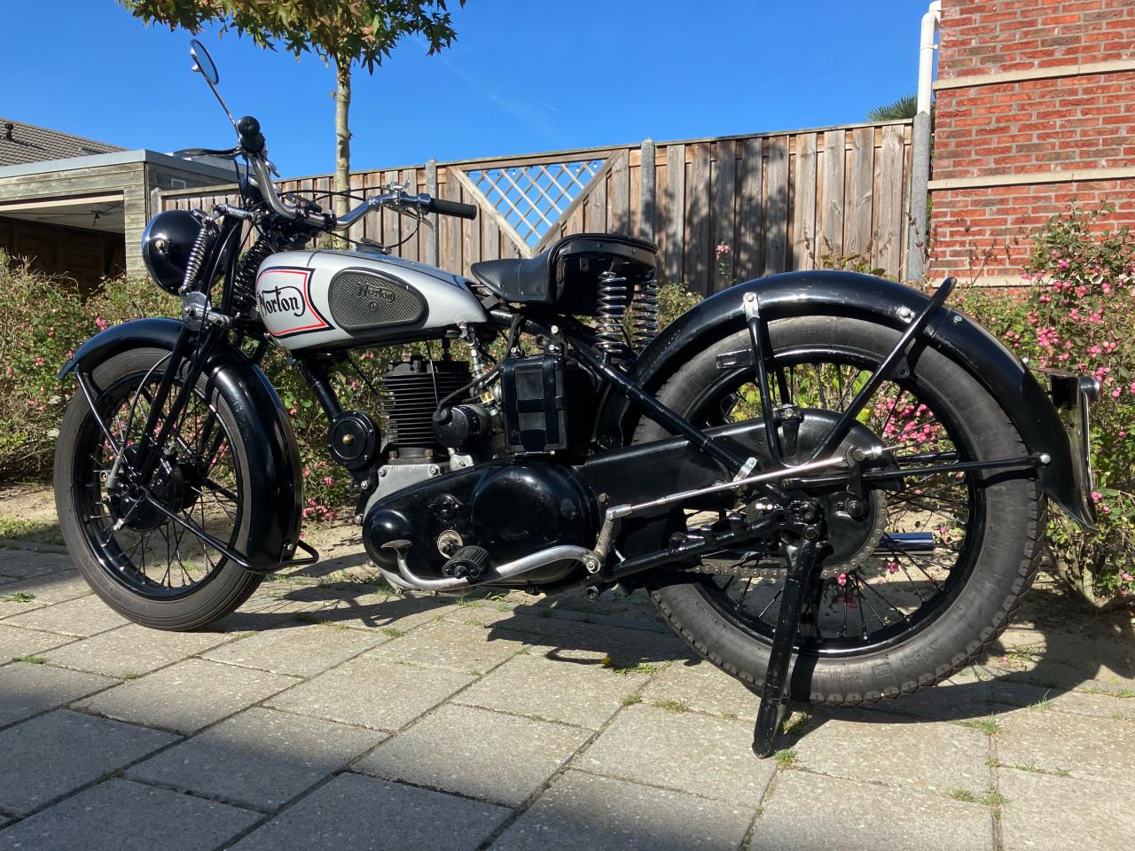 Norton 16H uit 1943