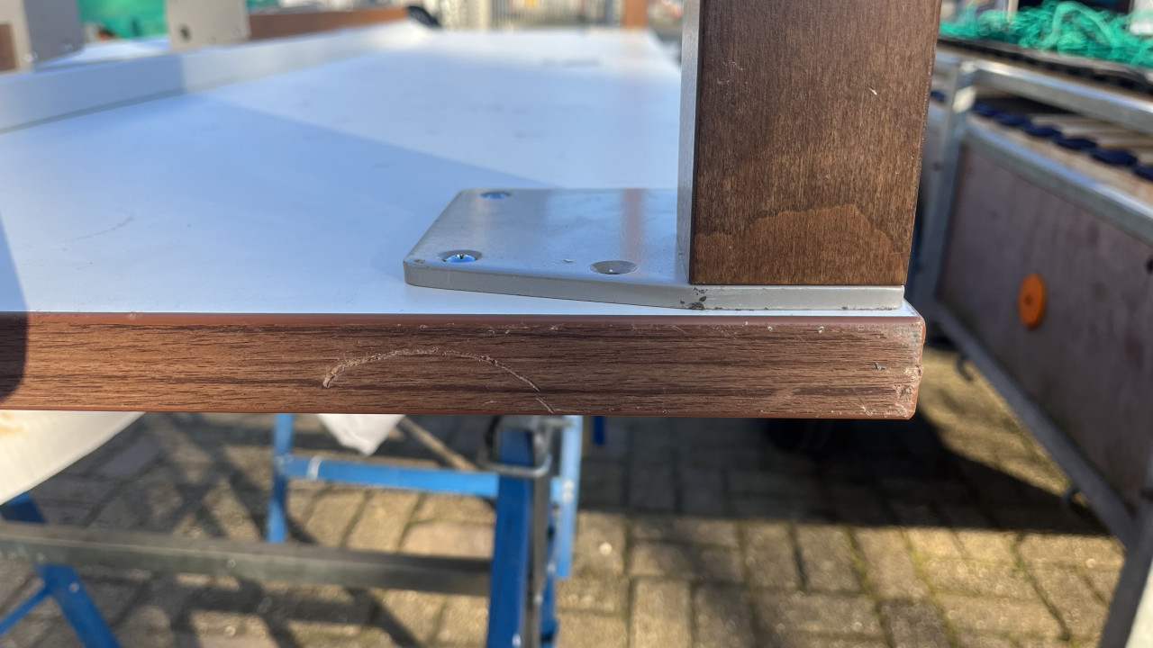 Kusch en co eettafel