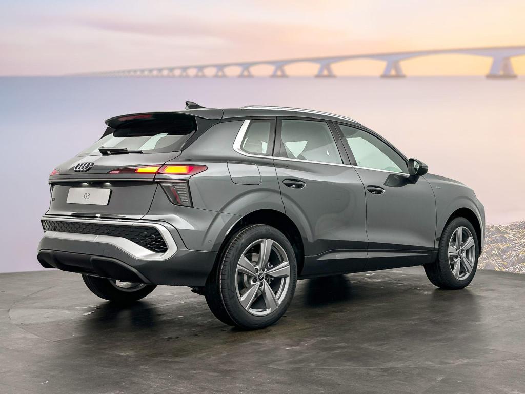 Audi Q3 s edition e-hybrid 200 kw / 272 pk hatchback 6 ver