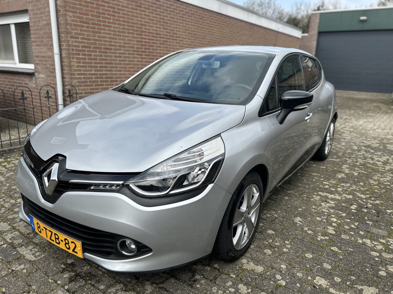 Renault Clio 1.2 Dynamique automaat