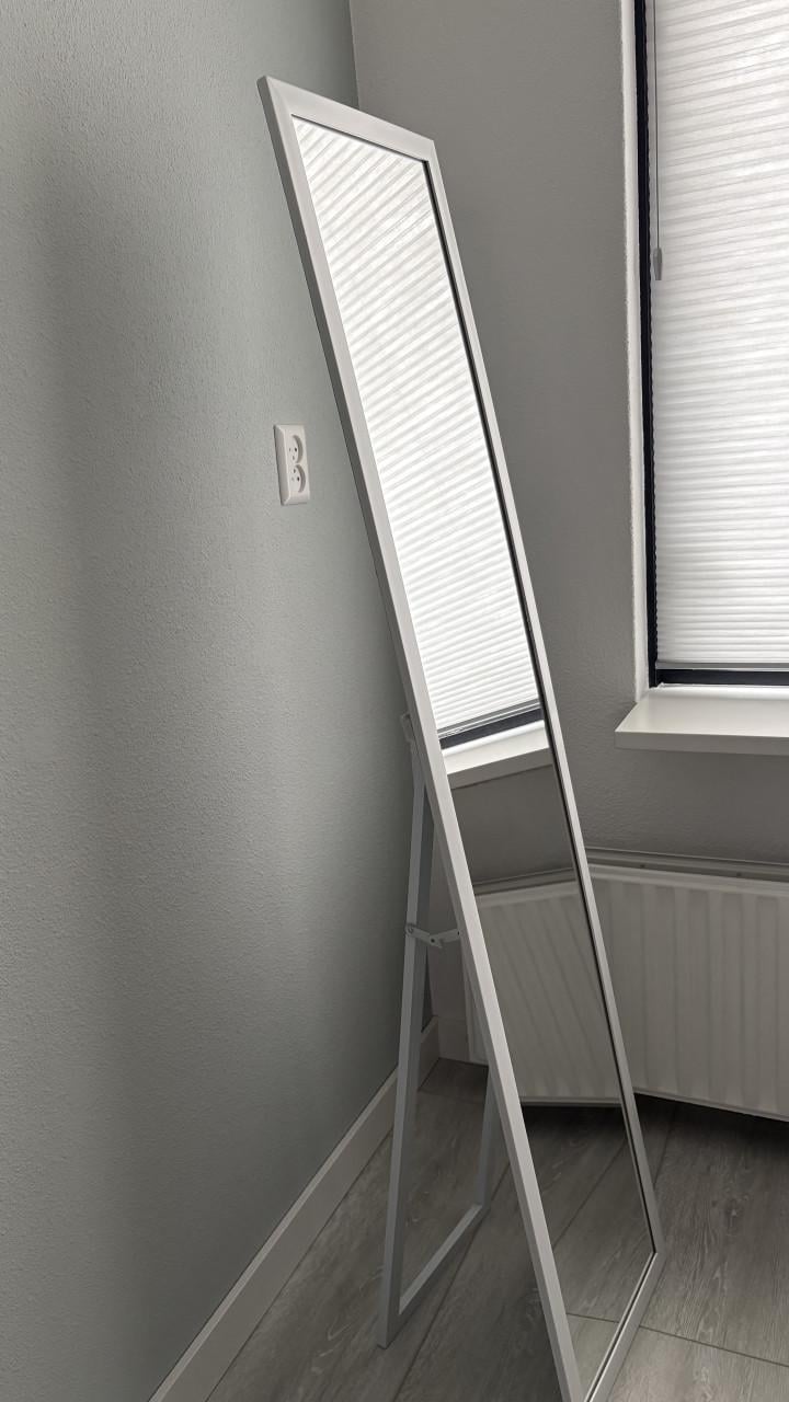 Spiegel staand