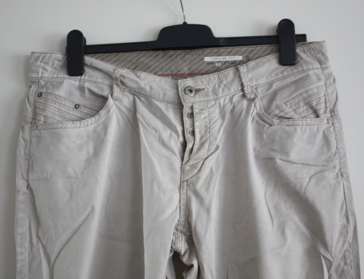 Lange broek offwhite crame kleurig  maat 40