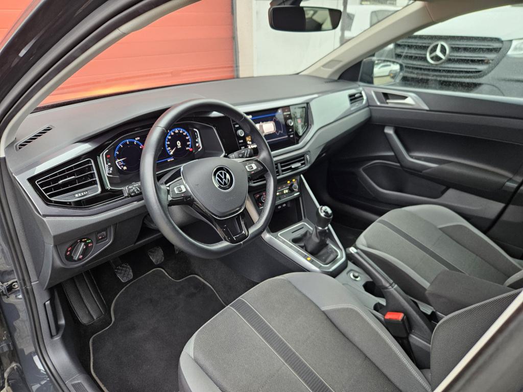 Volkswagen Polo 1.0 tsi | pdc | airco rijklaar inclusief 1 jaar bovag garan